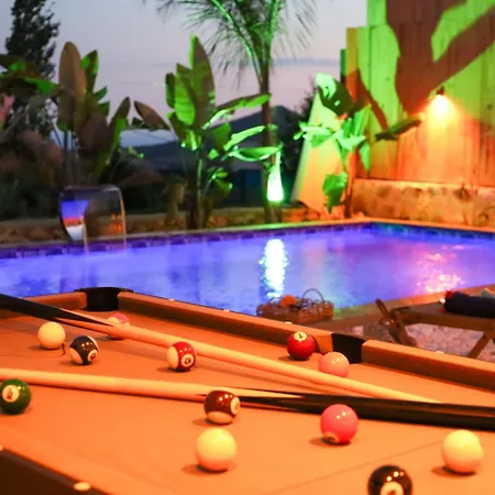 Villa Fonte, Outstanding View, Large Pool *