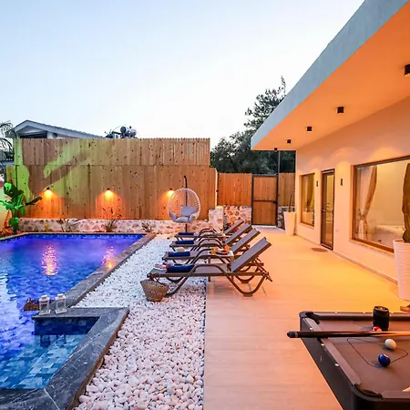 Villa Fonte, Outstanding View, Large Pool *